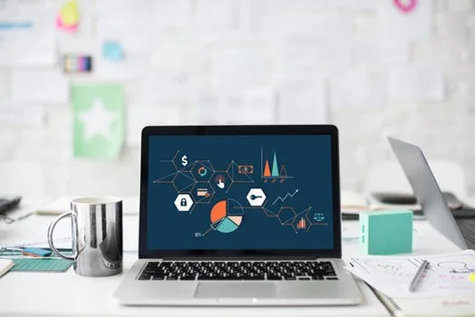macbook-with-applications